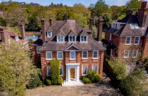 Hampsted Luxury Property